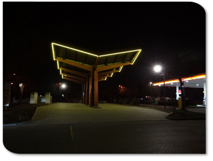 Fahnenmaste+Beleuchtung Autohaus MTS